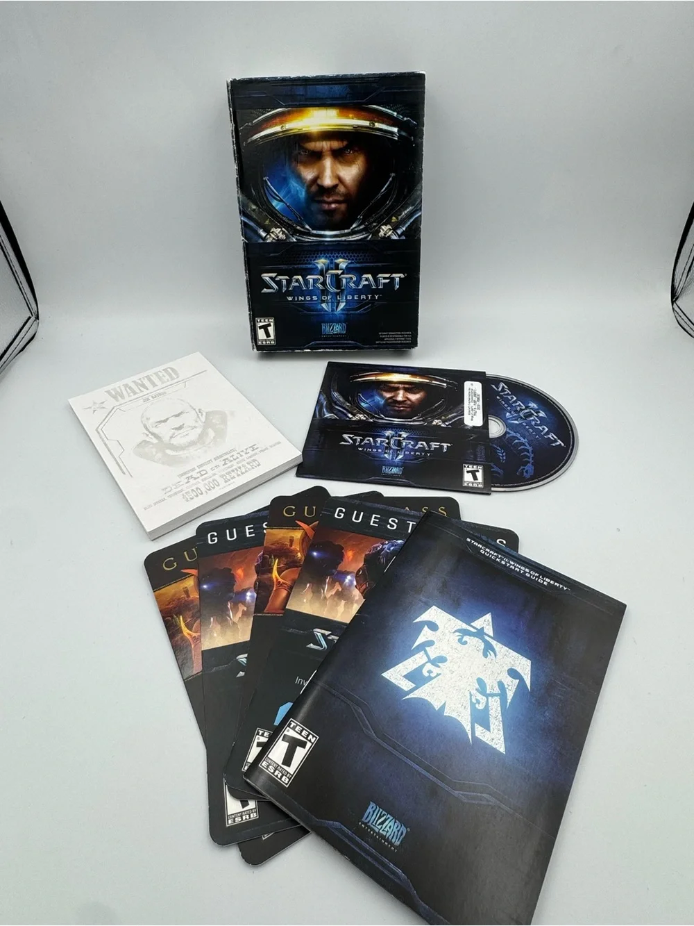 StarCraft II Wings of Liberty Big Box PC Complete w Inserts Guest Passes